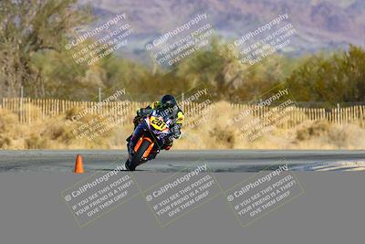 media/Jan-16-2022-CVMA (Sun) [[7f3d92989d]]/Race 3 Amateur Supersport Middleweight/